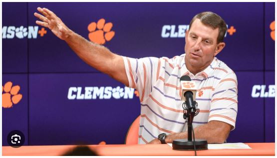 Encouraging Signs: Clemson Stands by QB Amid NFL Struggles, Underscoring the Tough Leap From College Stardom to Pro Stability